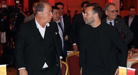 G­a­l­a­t­a­s­a­r­a­y­­ı­n­ ­ş­a­m­p­i­y­o­n­l­u­k­ ­k­u­t­l­a­m­a­s­ı­n­d­a­ ­O­k­a­n­ ­B­u­r­u­k­ ­v­e­ ­F­a­t­i­h­ ­T­e­r­i­m­ ­b­u­l­u­ş­t­u­